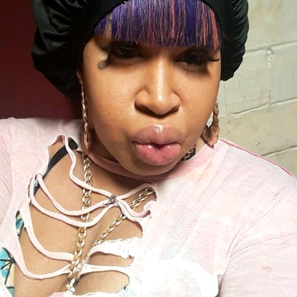 Meet your Posher, Mellisa